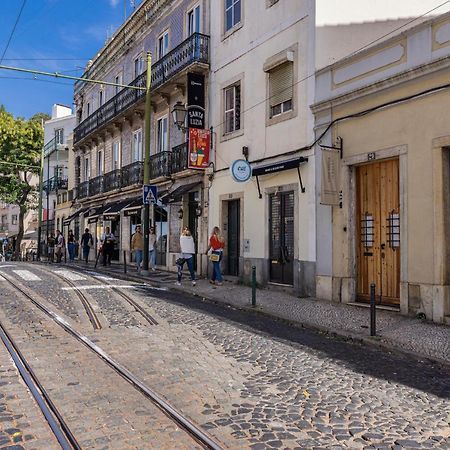 Alfama 2Bdr Duplex Apartment W/ Balcony By Lovelystay Lisbon Luaran gambar