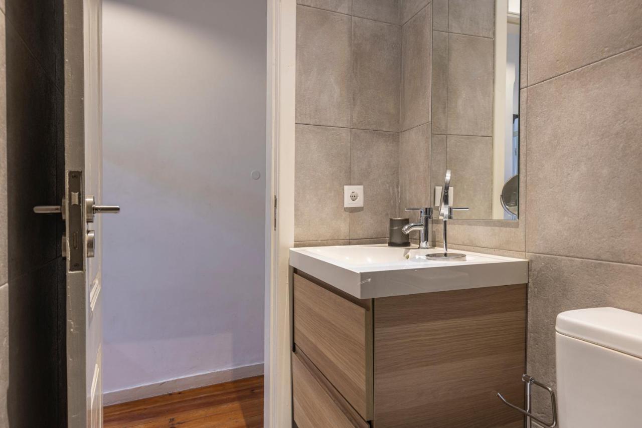 Alfama 2Bdr Duplex Apartment W/ Balcony By Lovelystay Lisbon Luaran gambar