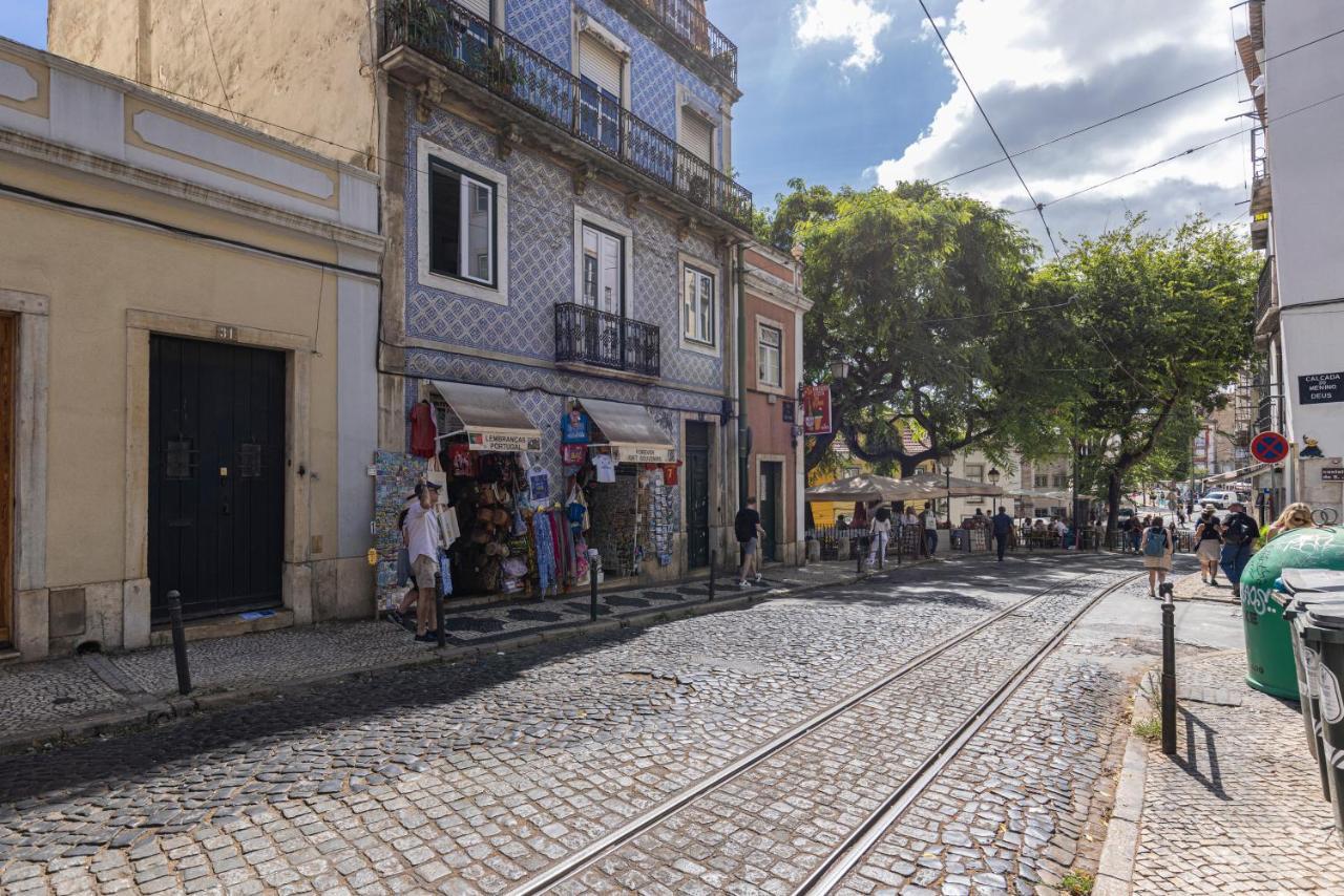 Alfama 2Bdr Duplex Apartment W/ Balcony By Lovelystay Lisbon Luaran gambar