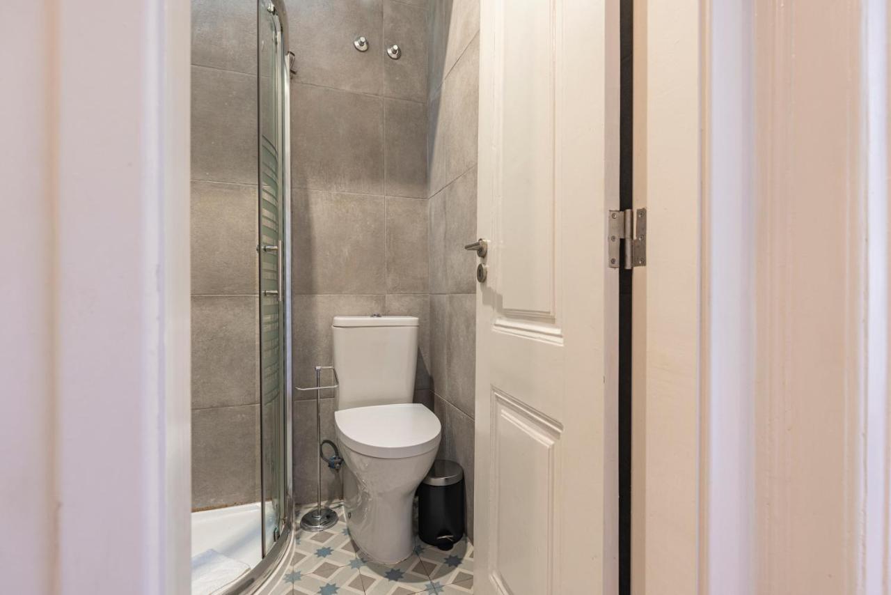 Alfama 2Bdr Duplex Apartment W/ Balcony By Lovelystay Lisbon Luaran gambar